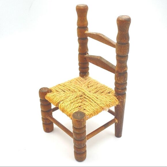 VTG Miniature Dollhouse Shaker Style Chair - Picture 1 of 10